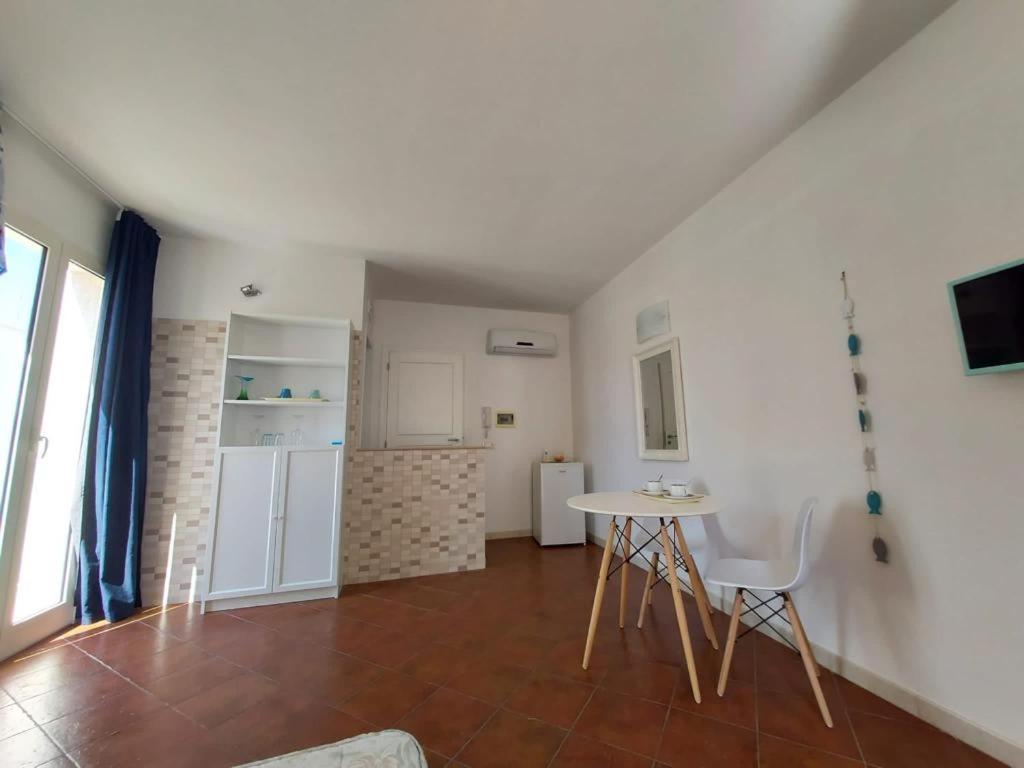 Dimora Trinity - Central Rooms Polignano a Mare Exterior foto